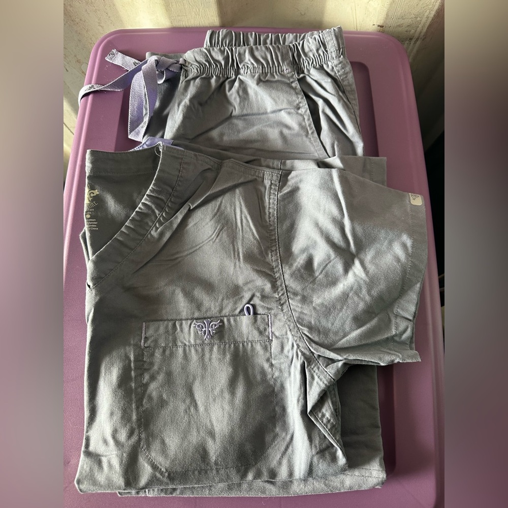 MED COUTURE SCRUB SET FOR NURSING ETC.